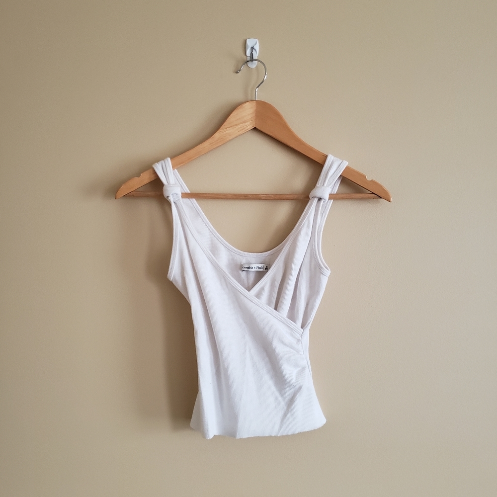 Abercrombie & Fitch White Faux Wrap Crossover Cropped Tank